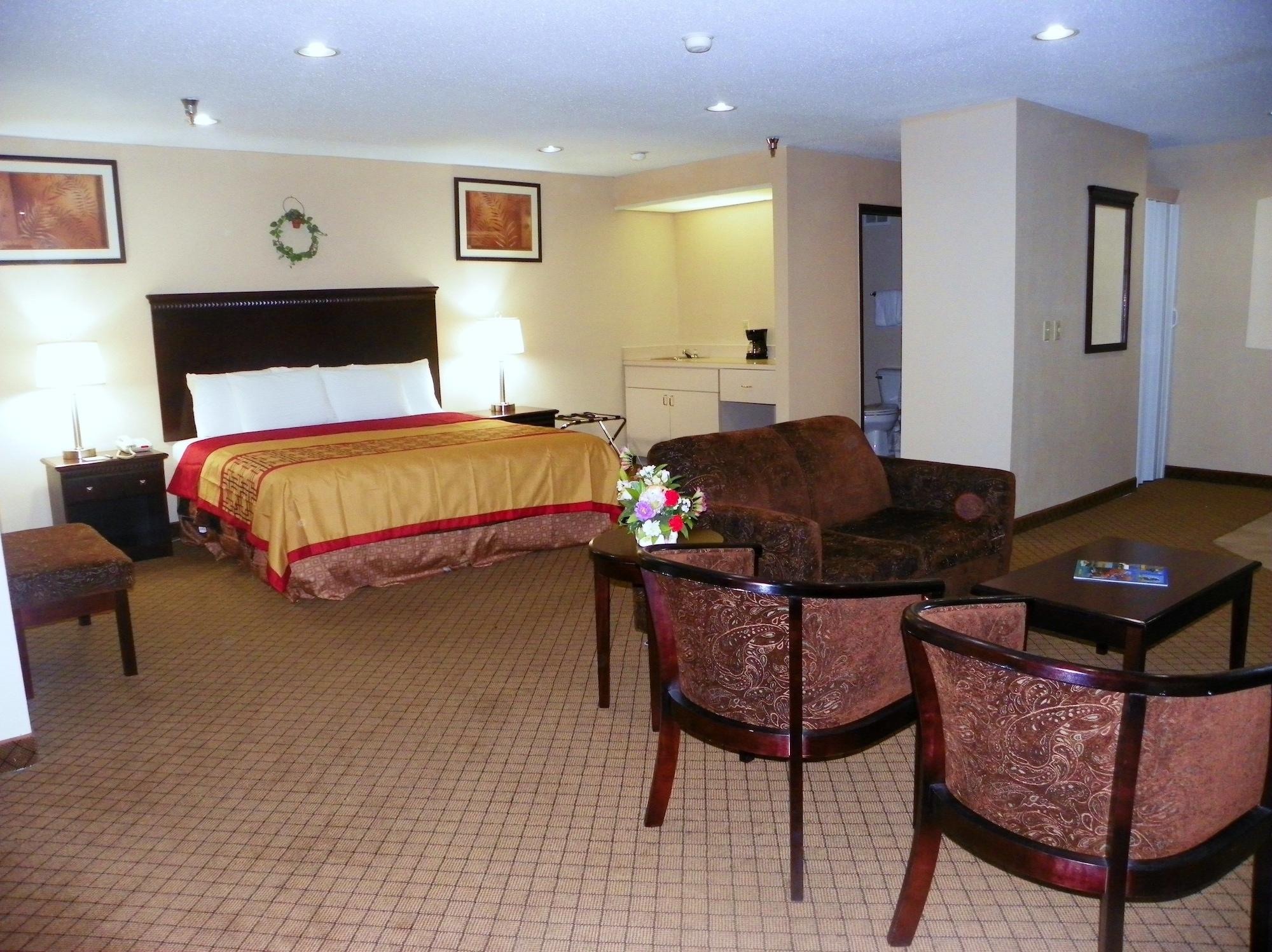 Royalton Inn & Suites Upper Sandusky Esterno foto