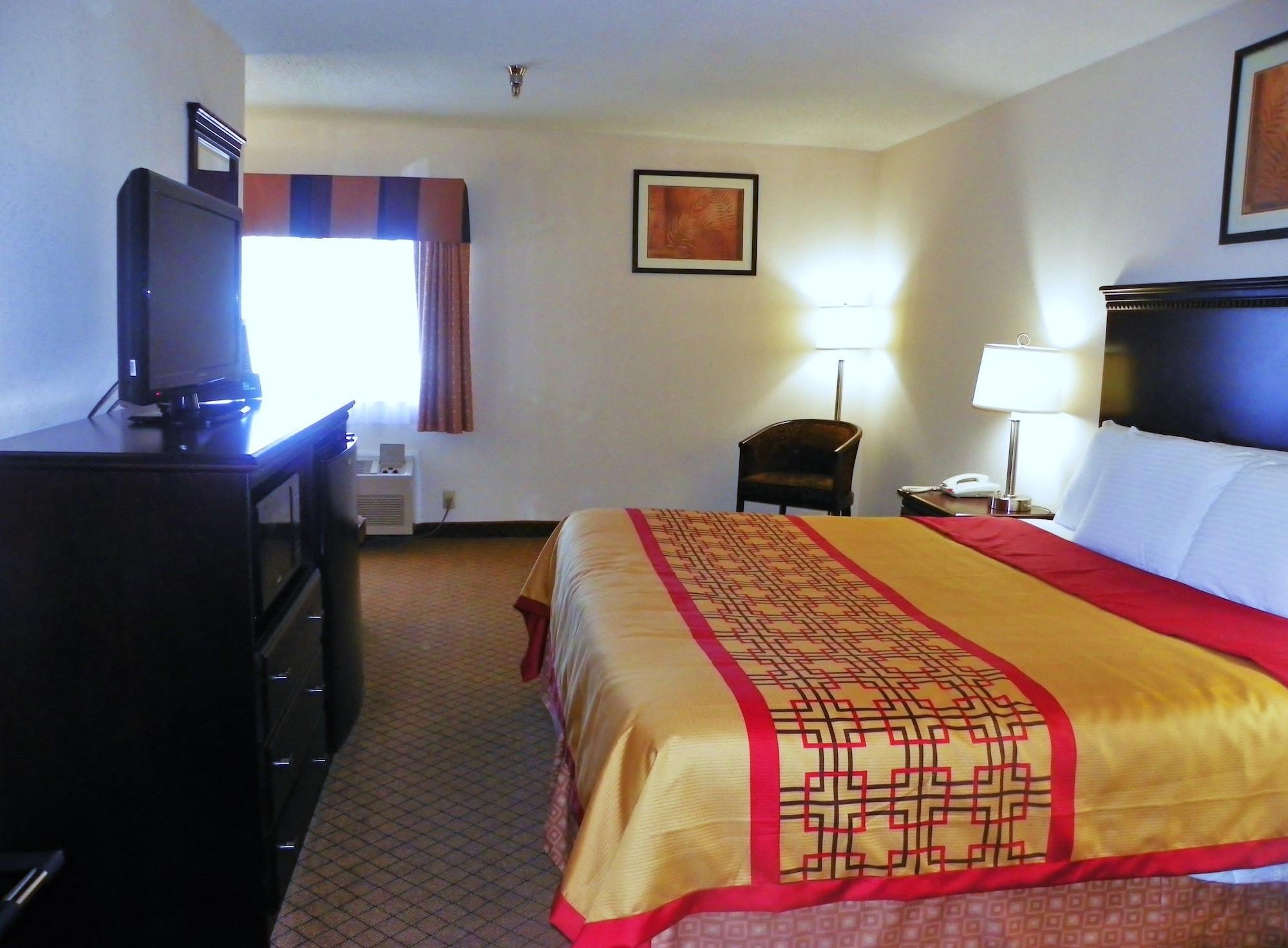 Royalton Inn & Suites Upper Sandusky Esterno foto
