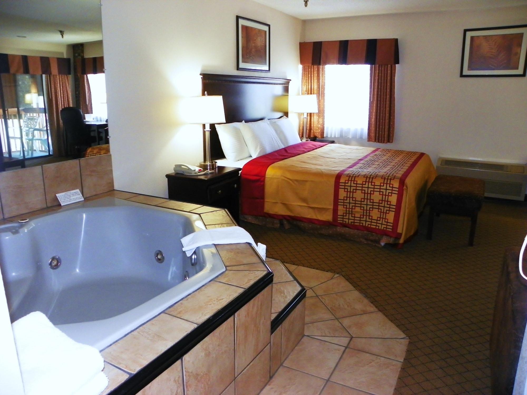 Royalton Inn & Suites Upper Sandusky Esterno foto