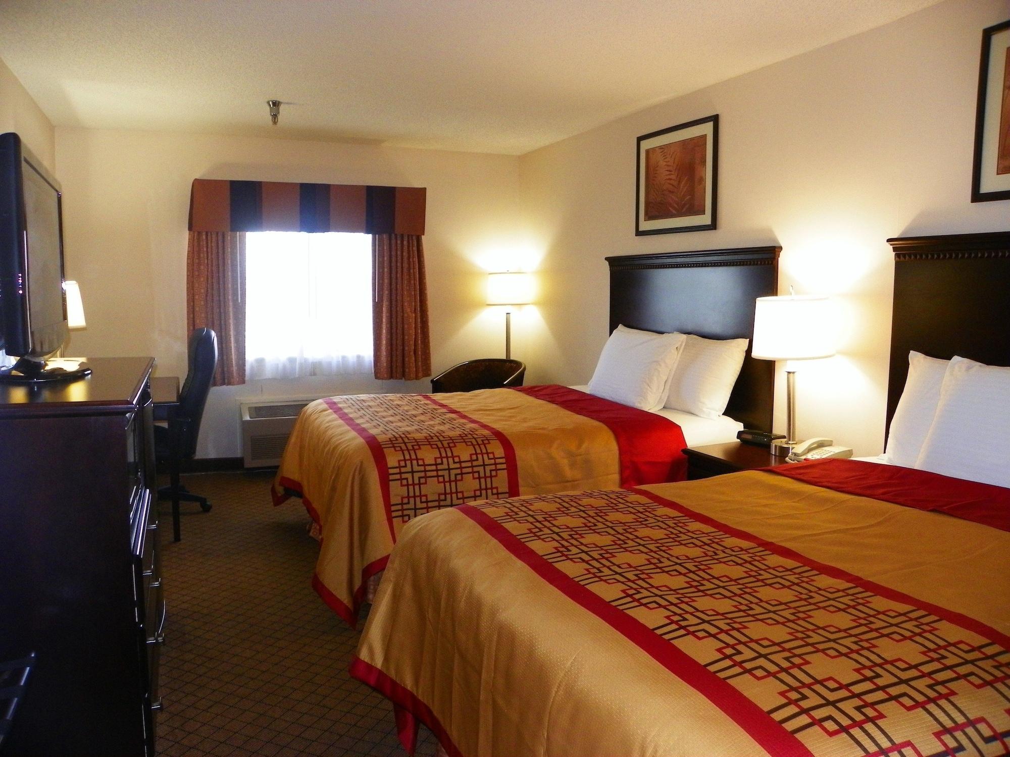 Royalton Inn & Suites Upper Sandusky Esterno foto